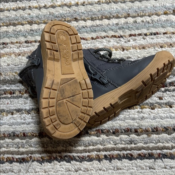 Cat & Jack Toddler Boots Size 7 - Picture 3 of 3